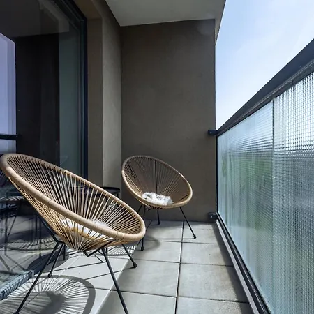 Sapphire Horizon - Parking & Balcony Apartamento *